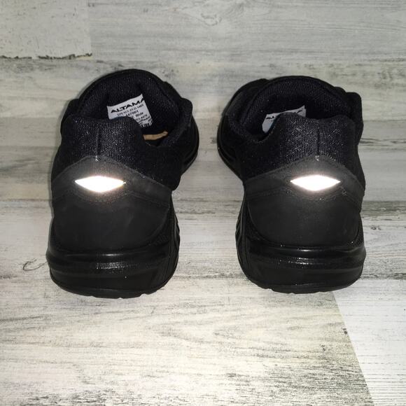 Altama Running Shoe Sneakers Mens 10.5 EE Wide Black NWOT Tactical Crossfit
